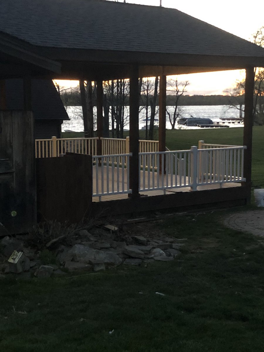 Shadyview Inn tweet media