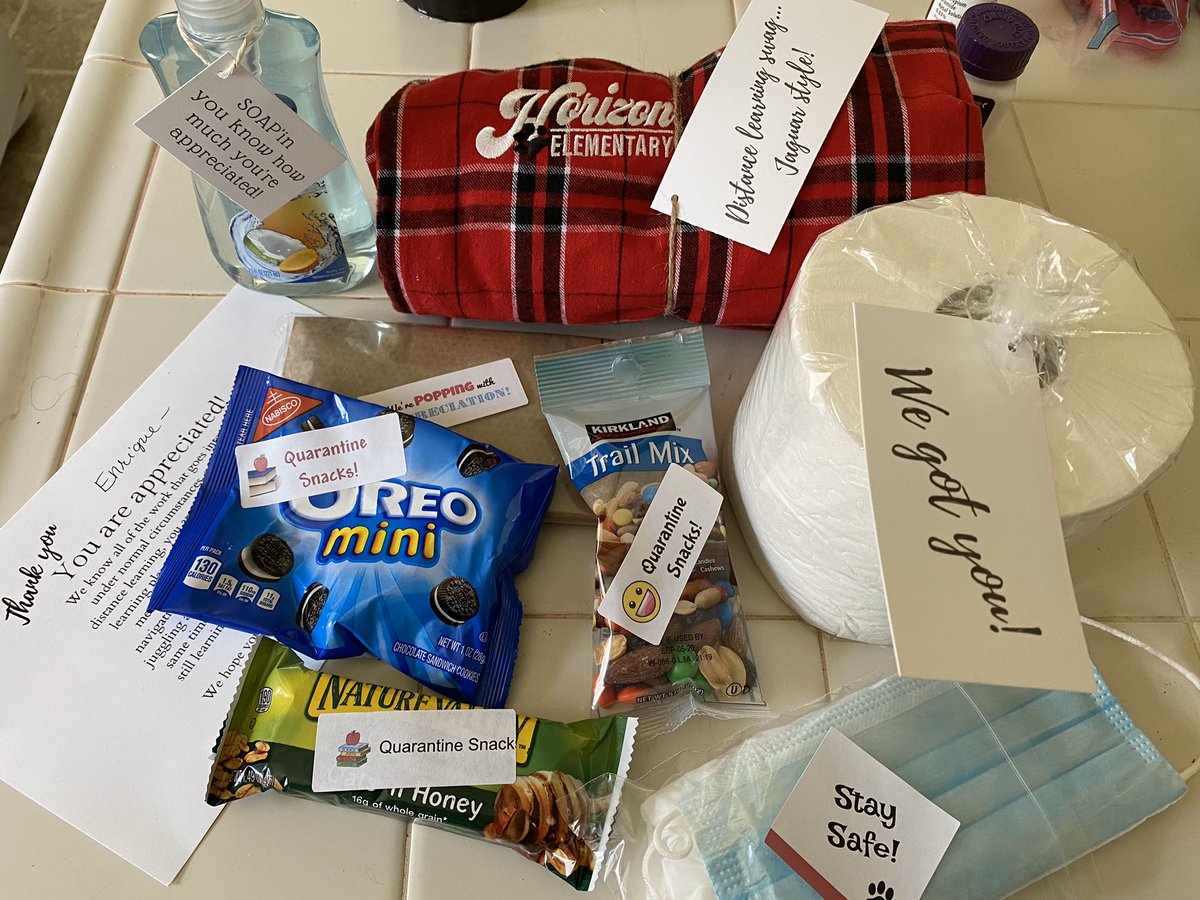 Awesome gifts today from our District Office and Horizon Admin. The Oreos did not last long lol. Thank you so much!! @SAaronResendez <a href="/Mr_Brian_Bell/">Brian Bell</a> <a href="/amgarciamcfarl1/">amgarcia@mcfarland.k12.ca.us</a> <a href="/Vanessa_DeLe_on/">Vanessa DeLeon</a> <a href="/RyanAbsey/">Ryan Absey</a> #ourdistristisbetter #ourschoolisbetter