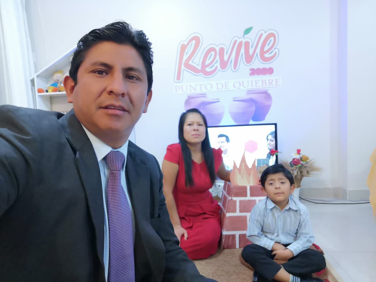 Feliz sábado... desde #Ayacucho  🇵🇪 del 9 al 16 de mayo 2020 #Conectados con #Revive  #PuntoDeQuiebre 
@AdventistasMAC 
@AdventistasUPS