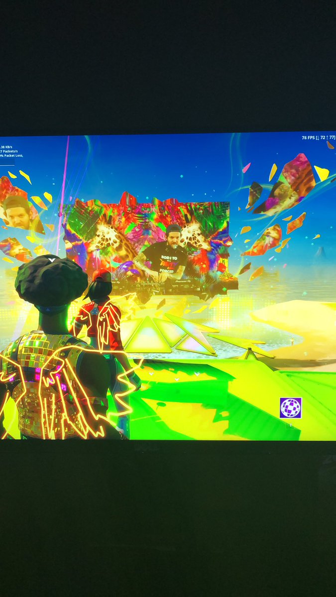 NeoSkyHD's tweet photo. Whaaaaaat a show!!! #fornite https://t.co/YYAzKKeRZx