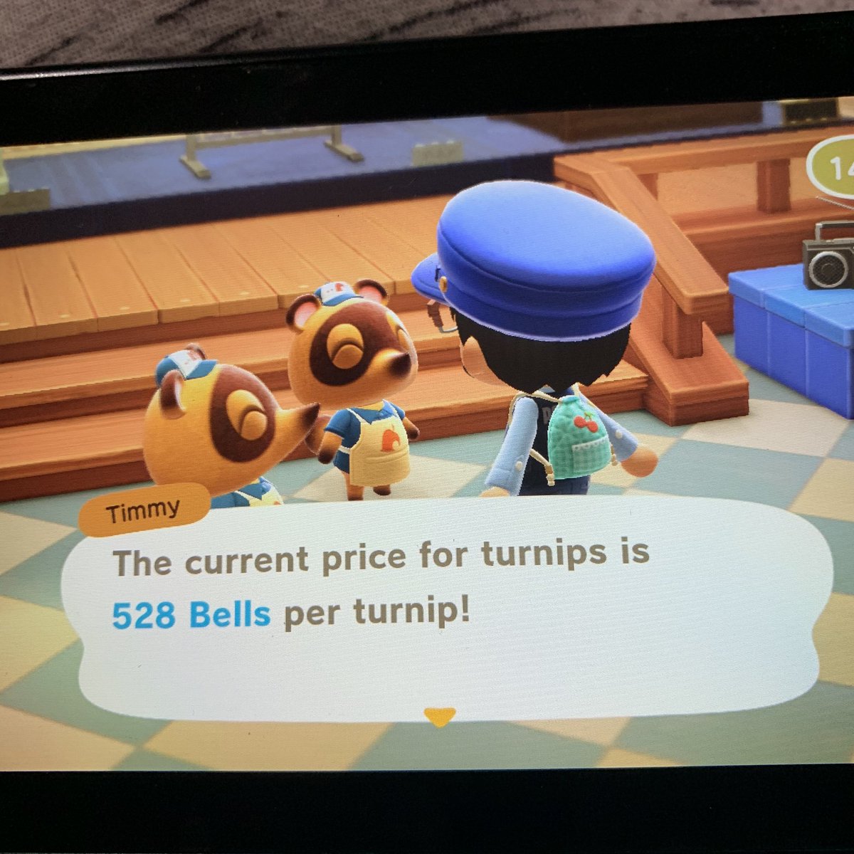 RickyMFV's tweet photo. If you have the turnips I have a place to sell them. Just DM me and I can give you the Dodo Code. If you happen to leave some Bells or some funky cool furniture for me itwould be much appreciated. #AnimalCrossingNewHorizions #TurnipPrice #turnips #DodoCode #AnimalCrossingturnips https://t.co/88VDVDG9t6