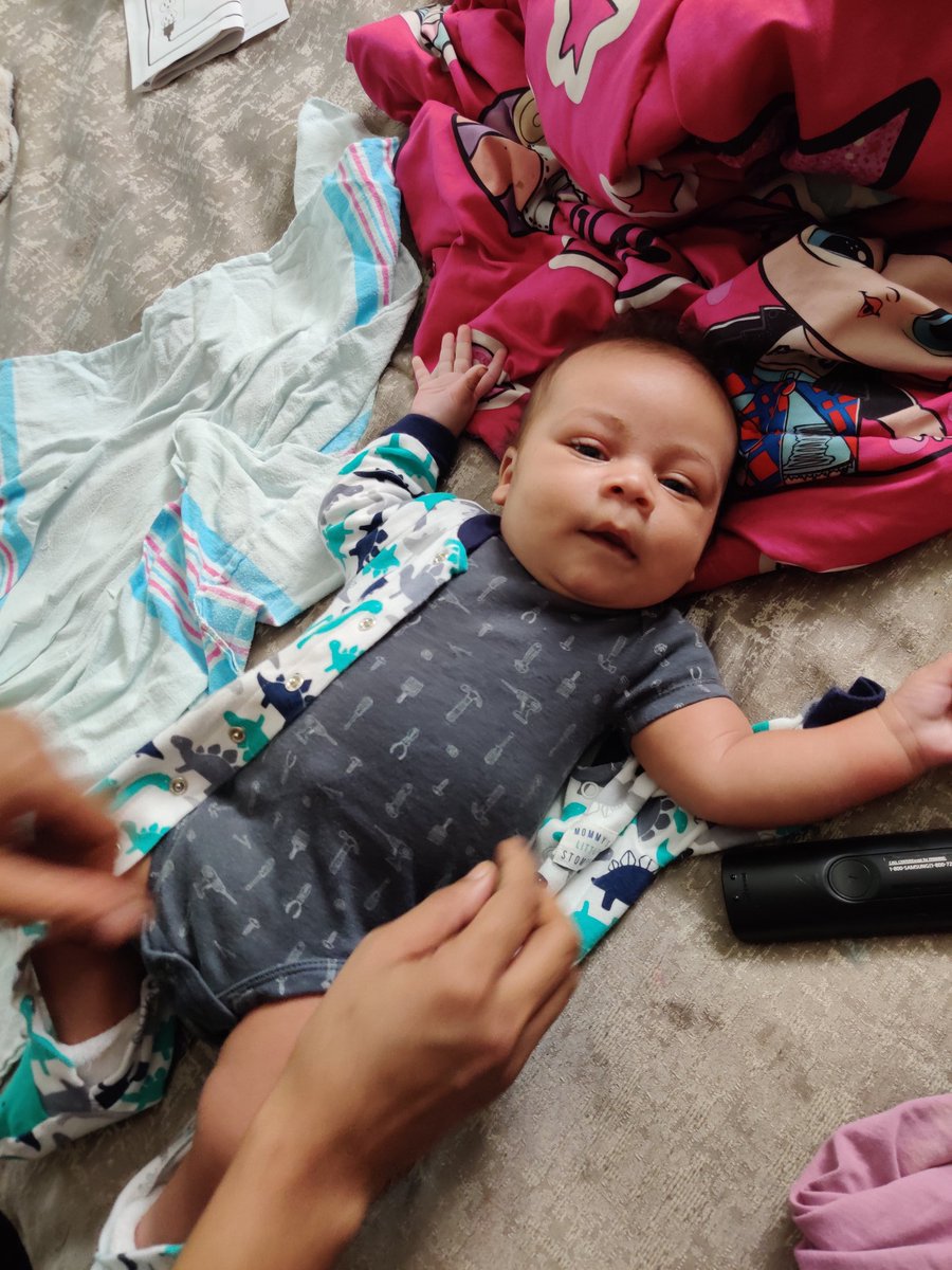 Khan_SHEGOG's tweet photo. This baby is growing. Such fat checks and vI was ery tempted to grab them. A baby is the most precious jewel in the world and the most precious gift to man. #PrinceAkim https://t.co/P7535tOiUt