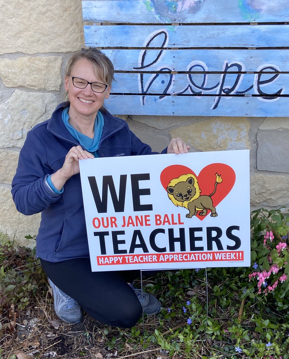 SantaJBMusic's tweet photo. Thank you, Jane Ball PTO, for the beautiful sign that was placed at my house.  Isn’t this so thoughtful? I feel loved.  I also appreciate the meaningful messages and gifts sent to me this week from our wonderful families.  What a supportive community, staff and principal.  ❤️ https://t.co/gs9kg5vgVn
