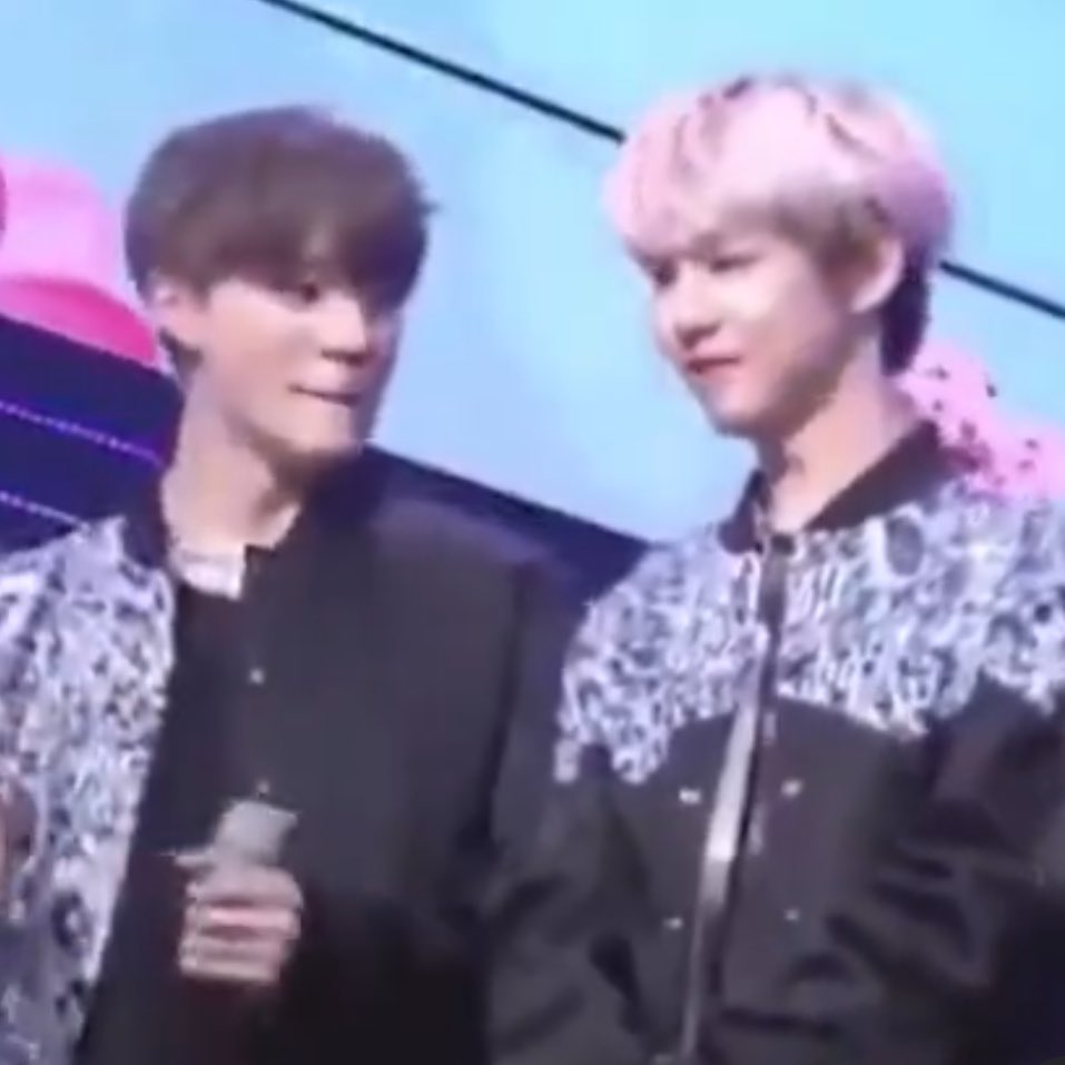 noren pics tweet media