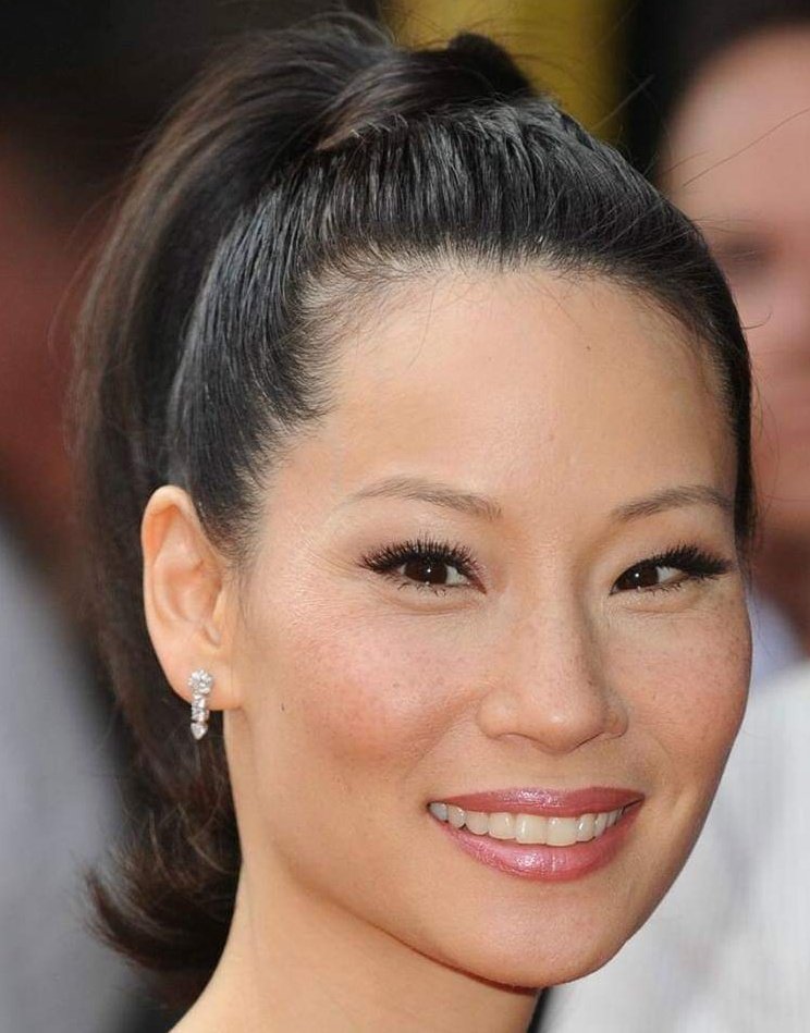 lucyliu_goddess's tweet photo. Appreciation tweet for the beauty that is #LucyLiu 😍 Lucy singlehandedly made freckles sexy and gorgeous! #eternalgoddess #womancrush #WeStanAQueen https://t.co/GvjYnoYrV8