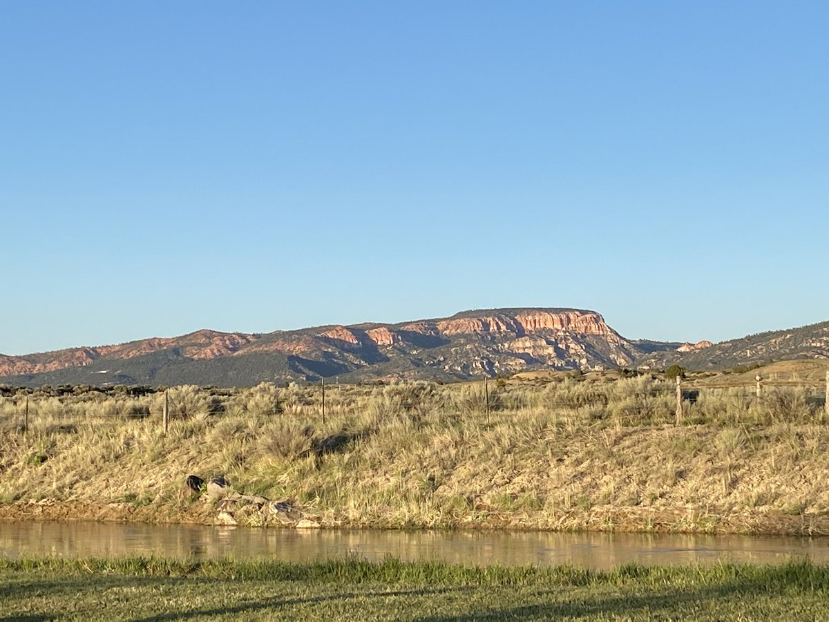 mefan4life_m's tweet photo. Weekends in Utah @MargaretOrr #Zion #Bryce #HatchUT #Camping https://t.co/GIwn3QQiVl