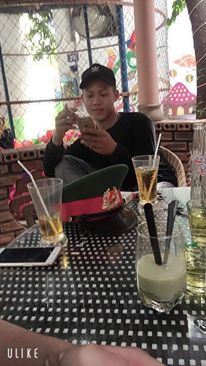 JJun998's tweet photo. đang cấp https://t.co/E3G4VYw4pW