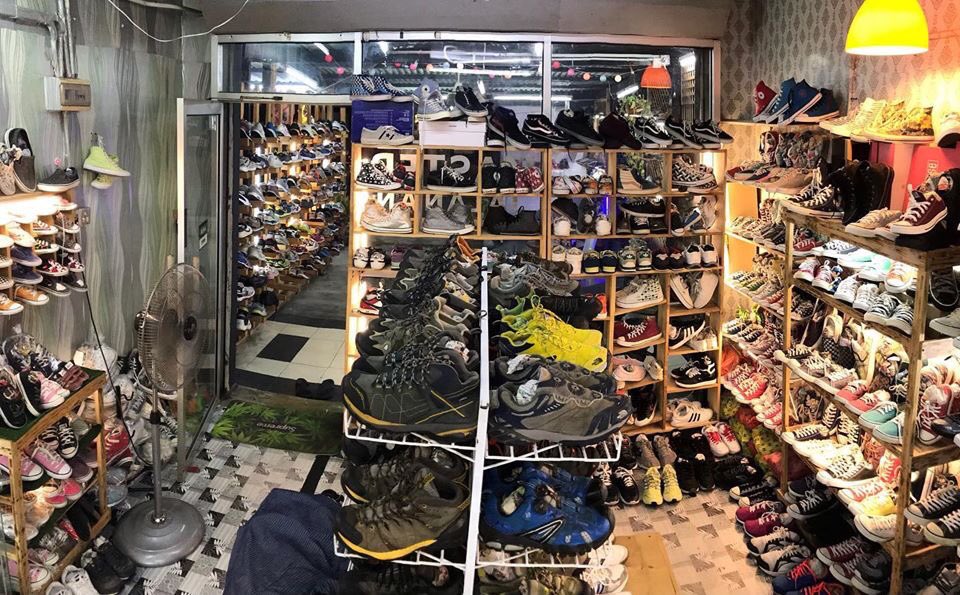 JalananMaster's tweet photo. Hi peminat bundle dan kaki selam kasut. Jalan lupa barang padu @JalananMaster. Kita buat sampai jadi !!
πIG: https://t.co/IR4g4pULLd
πLokasi: https://t.co/sS4KhesqhX
#kamijualkasut #kamijualonline #kasutbundle #bundleonline #vansbundle #conversebundle #barubundlevintage https://t.co/zKcj2XpgNH