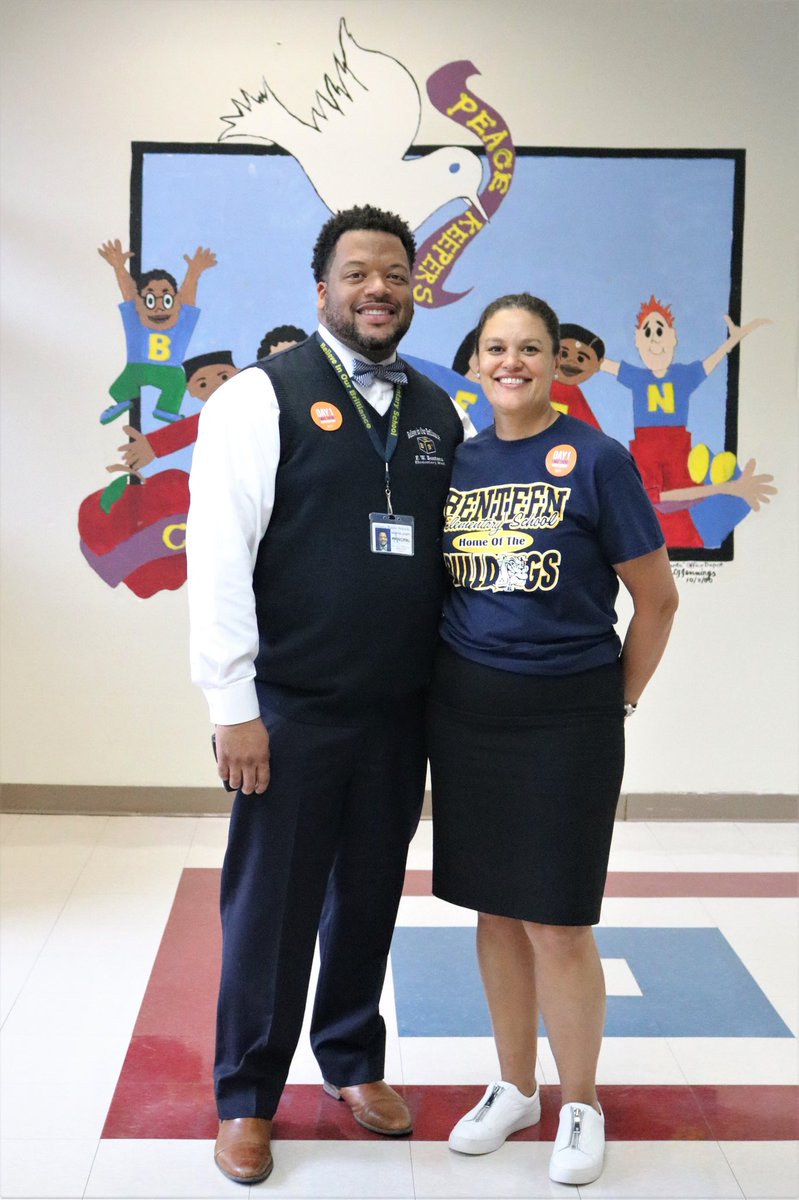 SJofDecatur's tweet photo. As #TeacherAppreciationWeek2020 ends, I reflect with much thankfulness, for awesome leadership during my 1st four years with APS! <3 Thank you @docdrewlovett and @CarstarphenMJ #APSrocks https://t.co/osgKM2da4v