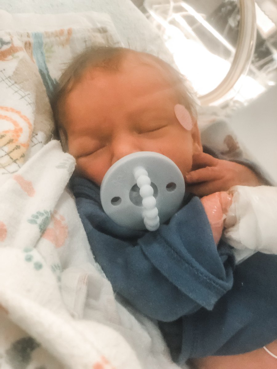 mreeves2017's tweet photo. I made dis! My heart can’t take it🥺💙 So ready for him to be home!! https://t.co/WbKSJtiV9V