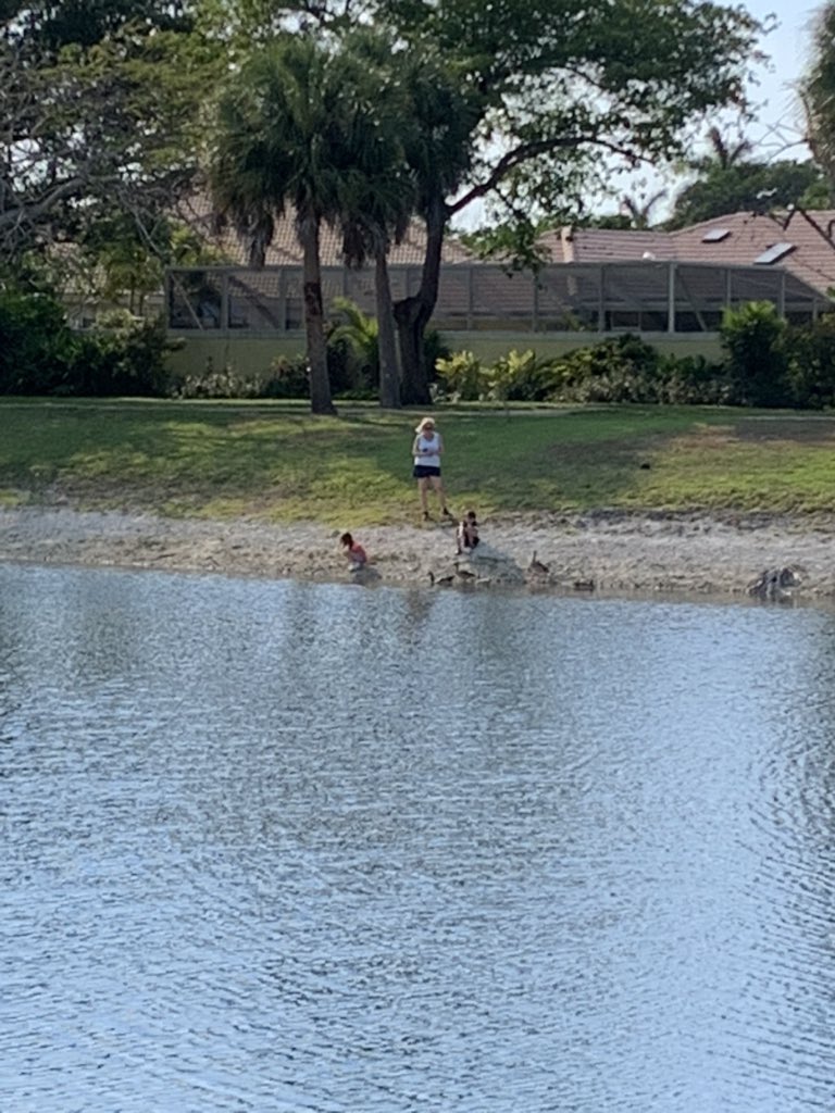 KristenRulison's tweet photo. I filled my bucket today by enjoying this beautiful weather tonight with my family. It was a treat to spend some outdoor social distancing time with my parents and enjoy a picnic dinner together. #FullBucketFriday #SELpbc https://t.co/h8qetDS7tW