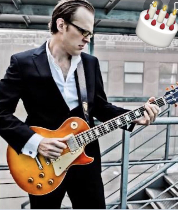  Happy Birthday Joe Bonamassa! A MONSTER in a gentleman\s body!           