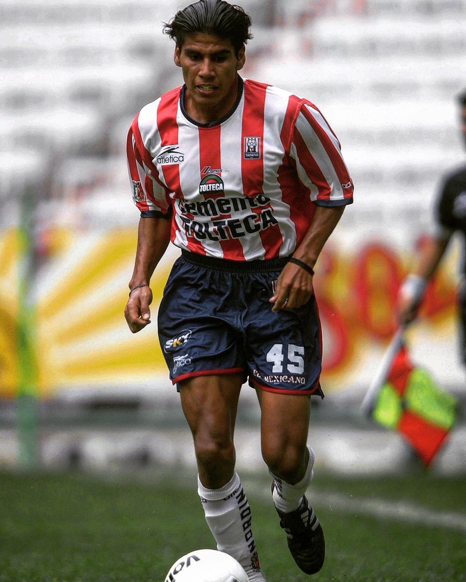 Historia_Chivas's tweet photo. 📸 #114DeChivas 🥳🎉
5️⃣ @carlossalcido7 🏆🐐🇫🇷
#HC2020 | #Chivas | #CHIVAFEST | #HistoriaSagrada | #RebañoSagrado | #ChivasDeGuadalajara https://t.co/MmYpKp18G5