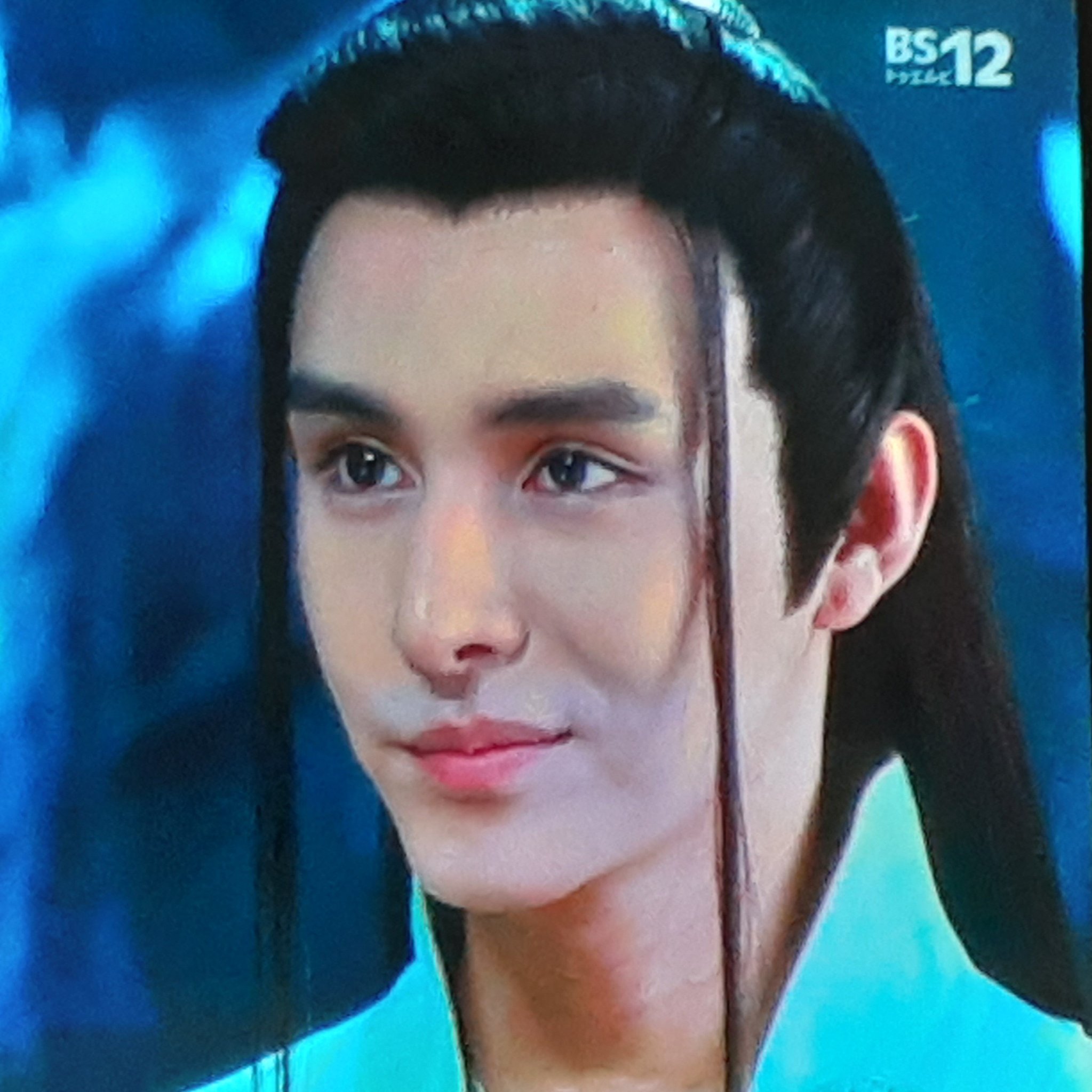 くみこ 今週始まった 霜花の姫 という中国 ドラマ 神様とか精霊とか出てくるお話は好きなので見始めたんだけど この俳優さん 匠馬さんに似てる 彦佑という役で 俳優さんのお名前は廖勁鋒というらしい 正面からだとそうでもないけどこの角度が似てる くみこ 今週始まった 霜花の姫 という中国 ドラマ 神様とか精霊とか出てくるお話は好きなので見始めたんだけど この俳優さん 匠馬さんに似てる 彦佑という役で 俳優さんのお名前は廖勁鋒というらしい 正面からだとそうでもないけどこの角度が似てる