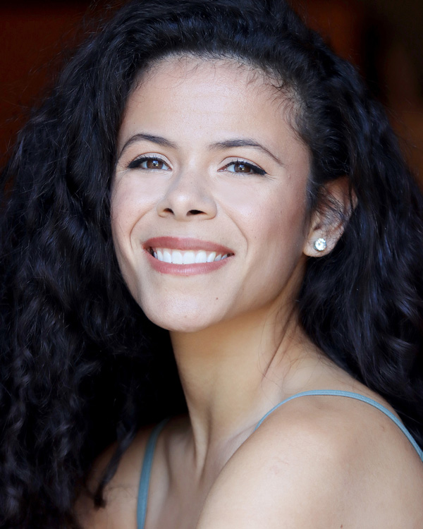 forestfoto's tweet photo. (Jan 8th, 2020) Mega. Watt. 
The Madeline Calais session. 
Actor. https://t.co/FHG0d2cGU1