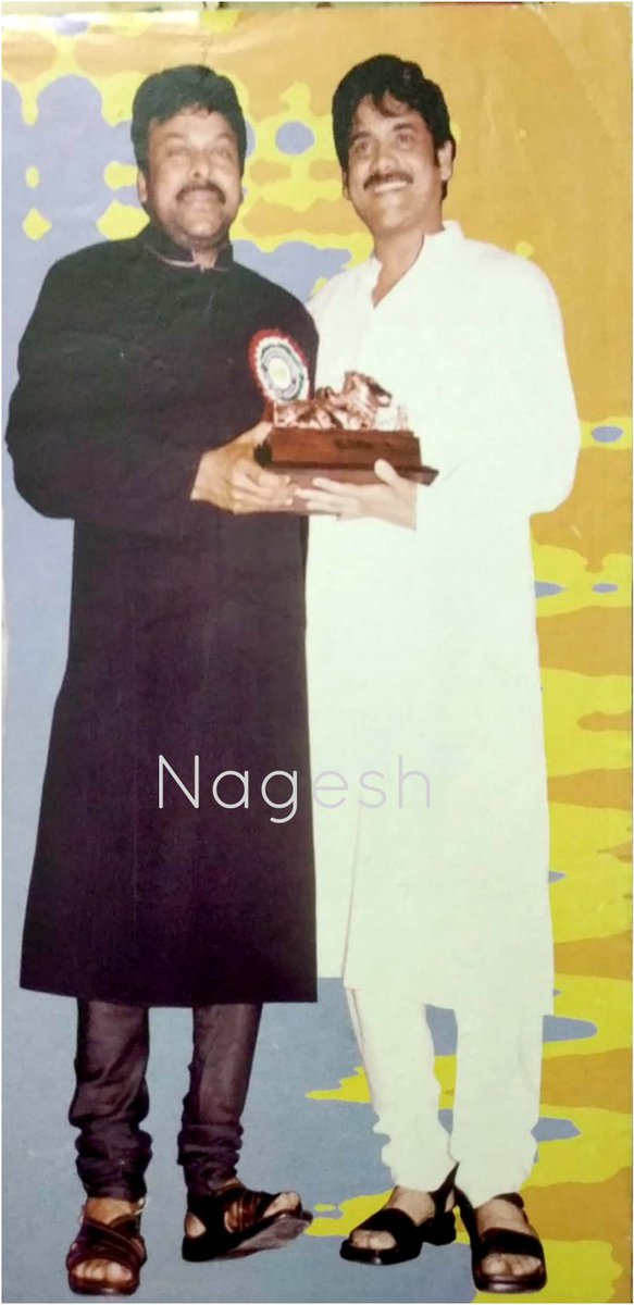 Lokeshsays_'s tweet image. #18YearsForBBSanthosham  COME BACK MOVIE And NAG Won Nandi Award for best actor 

Closing Share - 15c +