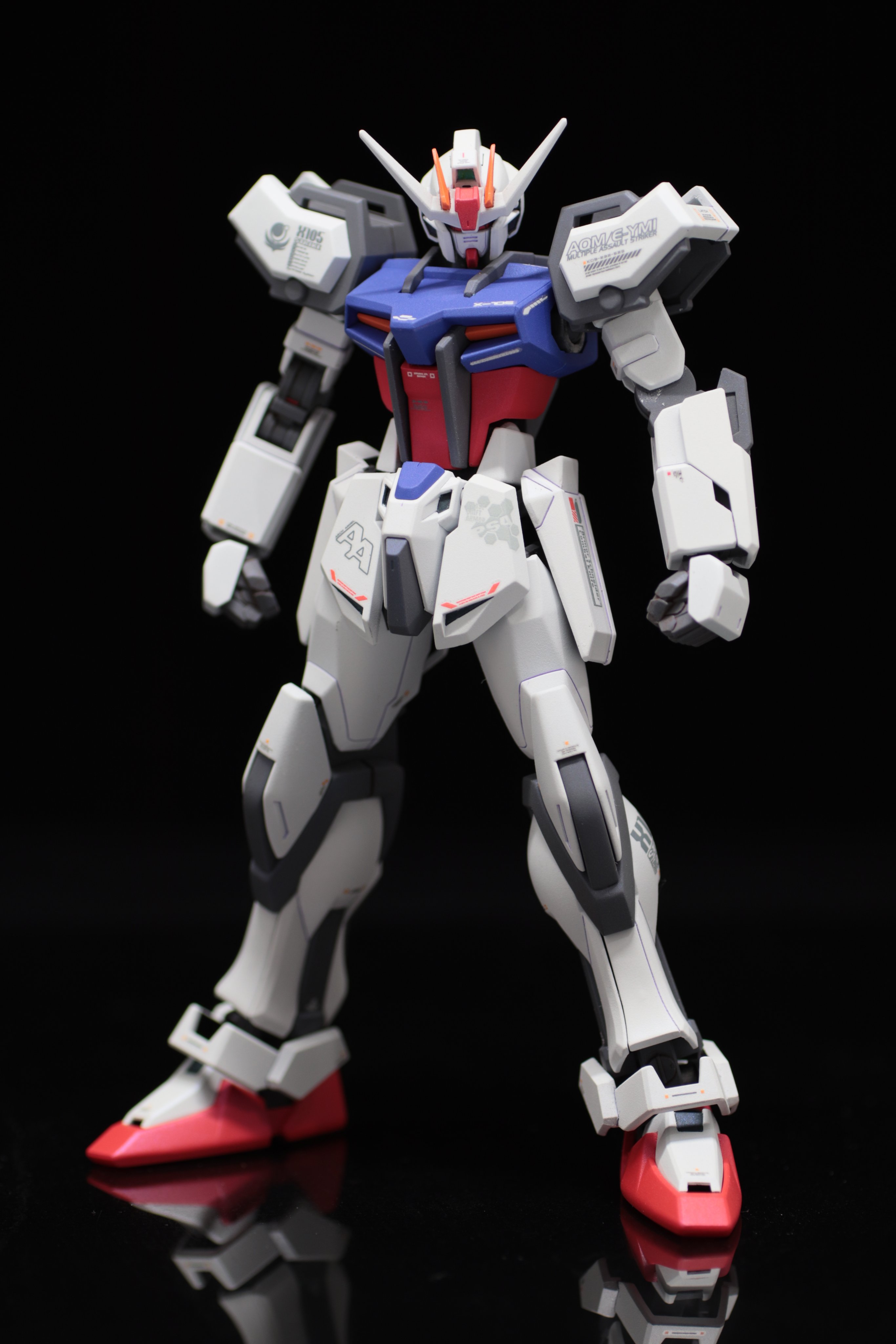 Yadon Hgce 1 144 ストライクガンダム Verオルタナティブ ドライグストライクガンダム カレトヴルッフはエールストライカーっぽく見えるように してなんとなく見慣れた配色にしてみました 続く ガンプラ T Co Qcamk41mwn Twitter