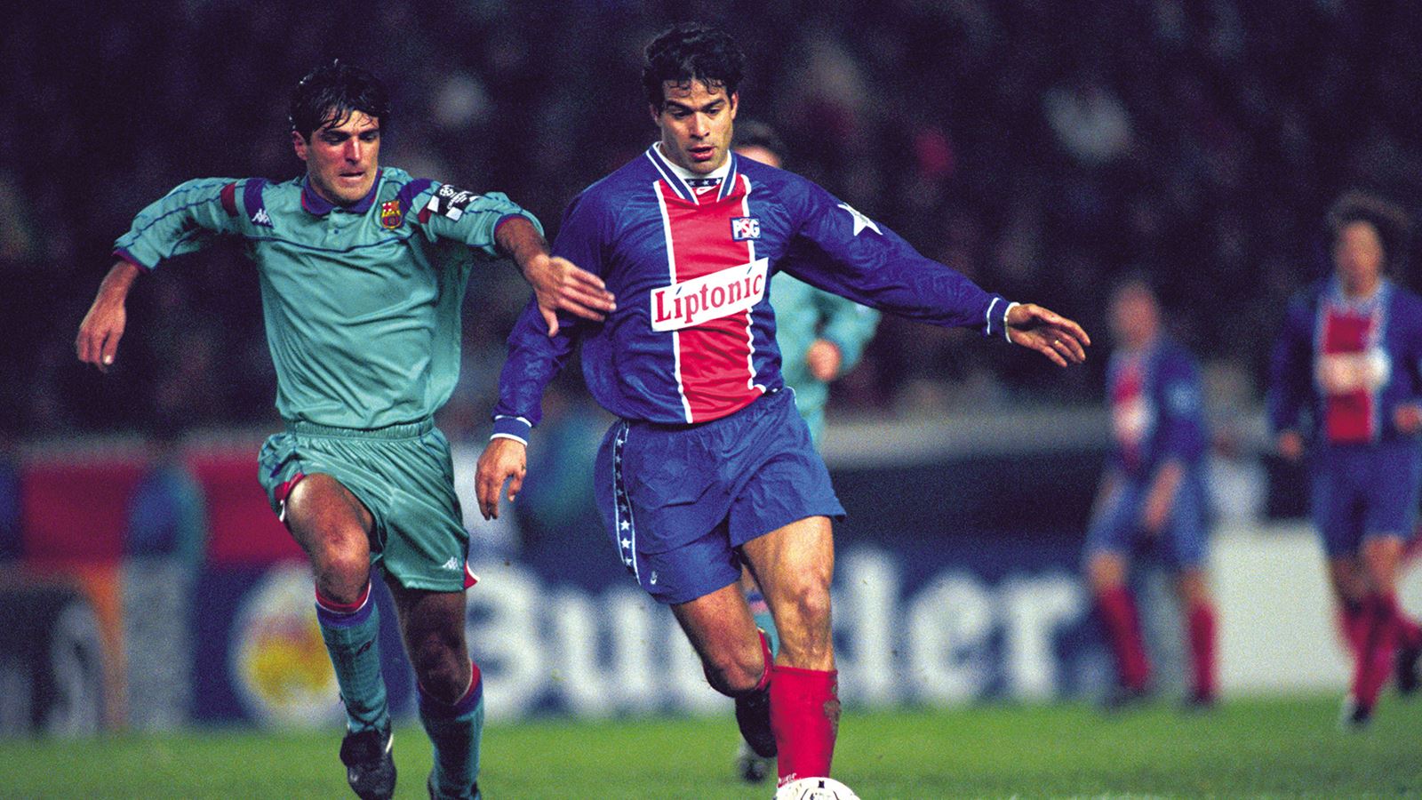 Psg Japan クラブ設立50周年を記念し 歴史に残る戦いを振り返る Uefaチャンピオンズリーグ 1995年準々決勝2ndレグ 12万人の観客が埋めたカンプ ノウでの初戦はドロー Psgはスペイン王者バルセロナをパルク デ プランスにて迎え撃った Psg Japan クラブ設立50周年を記念し 歴史に残る戦いを振り返る Uefaチャンピオンズリーグ 1995年準々決勝2ndレグ 12万人の観客が埋めたカンプ ノウでの初戦はドロー Psgはスペイン王者バルセロナをパルク デ プランスにて迎え撃った