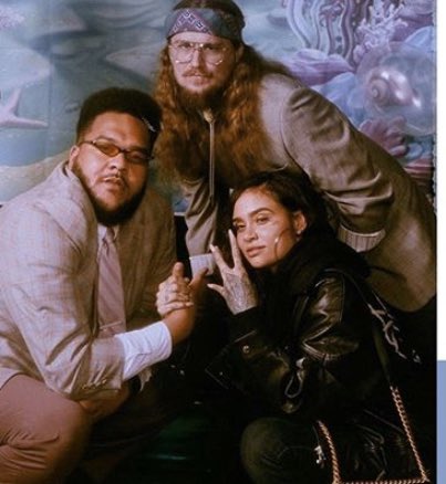 badcrystalart's tweet photo. Music is life 🎶 

@mikeodonnell_ 
@mattcampfield
@kehlani 
#somerandomsmusic https://t.co/m03XMKGBqP