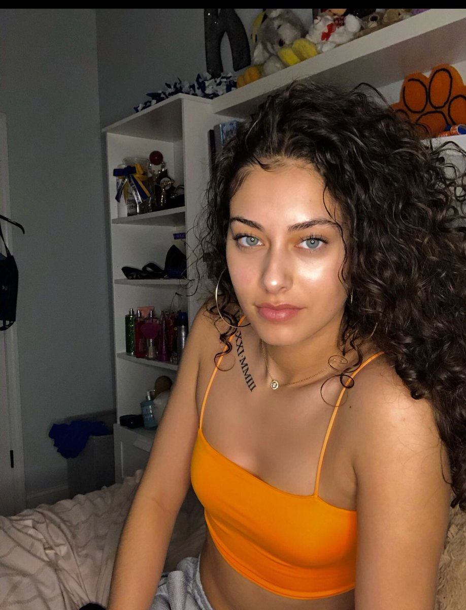 KierstenRuecke1's tweet photo. #WhosWhoAtBlackClemson
🧡 Kiersten Rueckert 
📍Powder Springs, Georgia
👩‍💻 Co 24’
📚 Nursing or Pre Pharmacy https://t.co/RQwPMzT8XW