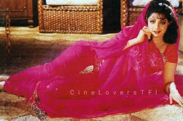 CineLoversTFI's tweet image. అద్భుత దృశ్య కావ్యం &apos;జగదేక వీరుడు అతిలోక సుందరి&apos; కి నేటితో 30 సంవత్సరాలు.... చిత్రం నుంచి కొన్ని ఫోటోలు 
#30GloriousYrsForIHJVAS