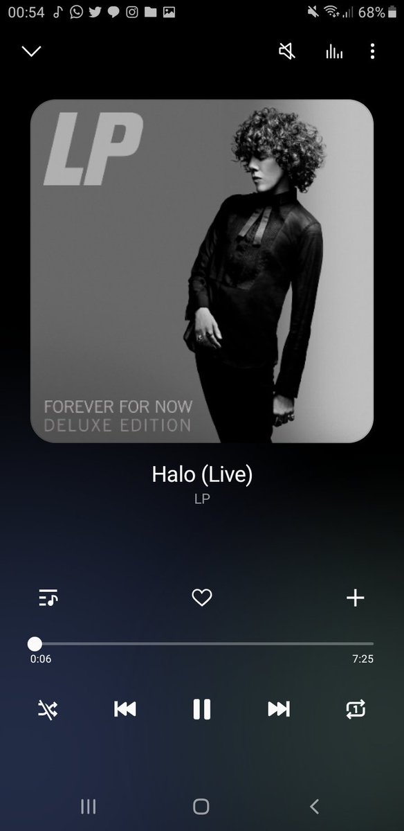 twilite_87's tweet photo. Si te etiquetan pon:
-bloqueo de pantalla 
-pantalla de inicio 
-ultima canción que escuchaste
-foto 15 de tu galería 
-6 mutuals 
@deepSky_arg @HiddlesAn @alexcvick @Bellhelly @StarOfAsgard @amestris_star https://t.co/f8sBCmbfo2