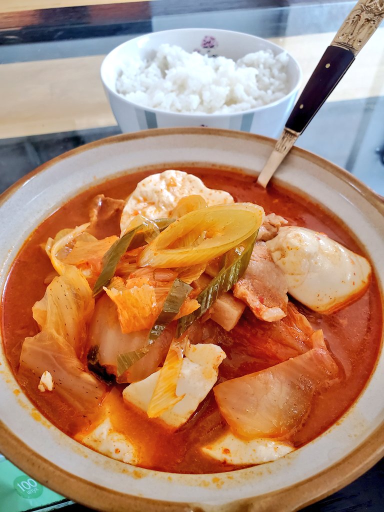 Khayanaa_NT's tweet photo. #HomeMade #NumberOneInTheWorld
#Kimchijige ัั
ะฝััะธะนะฝ ะณะฐััะฝ ั
ะพะพะป... ๐ฅฐ๐๐๐ https://t.co/ZwYtAJtqXZ