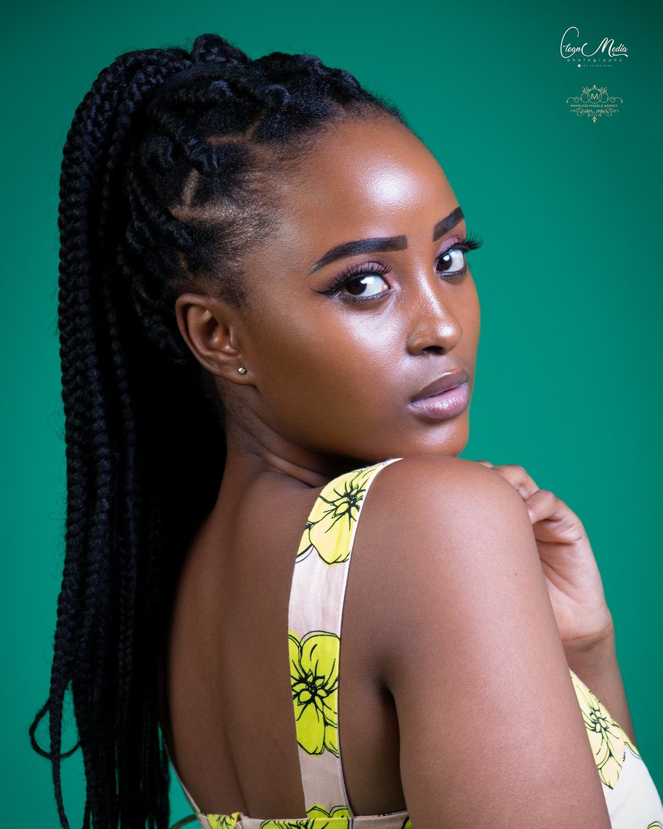 MamelodiModels's tweet photo. Model @boitumelo_8
Capturedby @CleanMediaPhot1 **********
#fashion
#sexy
#fashionblogger #beautiful #happy #fashionista
#art
#fashionable
#loveyourself
#lovelife
#lovemyjob
#fashionstyle
#sweetmodel
#fashion
#fashionaddict
#gorgeous
#clean
#mamelodimodelsagencysa https://t.co/JKV1OzmAgV