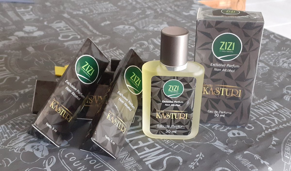 SenjaGerimis's tweet photo. Di rumah aja? 

Tetap wangi dooong dg zizi kasturi
Aroma pengantin baru 😘 https://t.co/8cOa9n5eSm