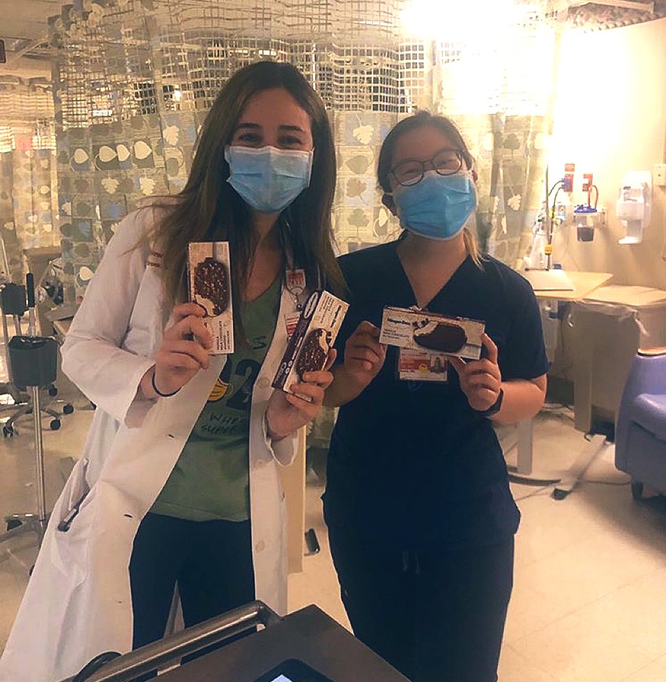 steph_lee88's tweet photo. we started in the ED together and i am so proud to watch these amazing nurses grow 🐛🦋 #EDStrong #MedSurgWarrior #NurseLeaders #PACU #EndlessPossibilitiesInNursing #SweeterThanIceCream🍦 @NicoleBaronRN94 https://t.co/pQXEsj3Tlu