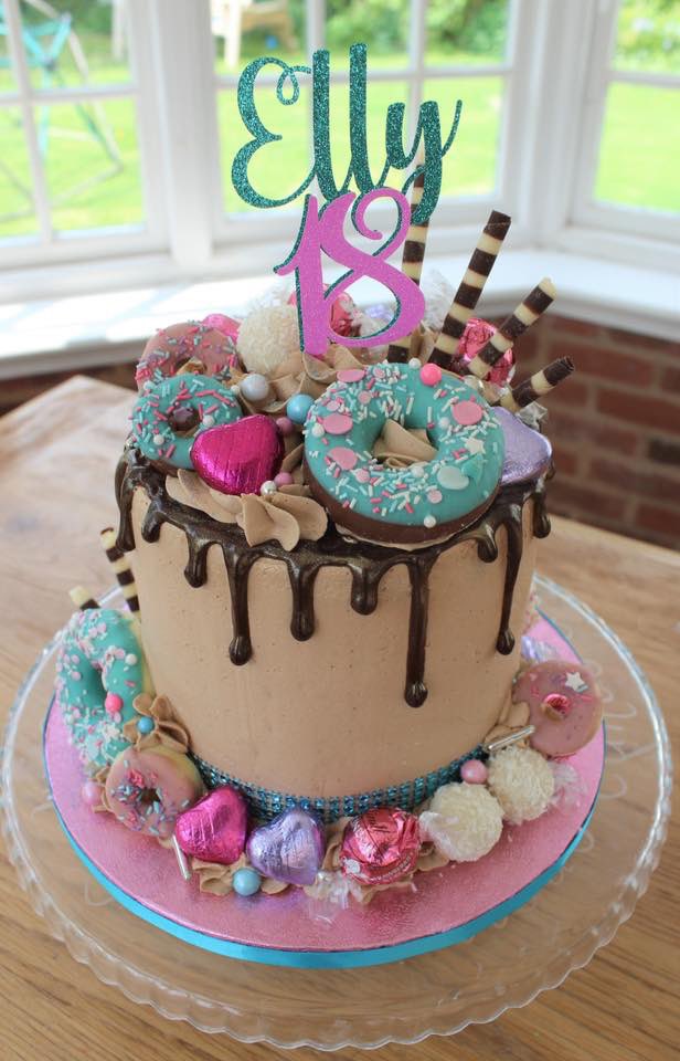 Belles Cakery tweet media