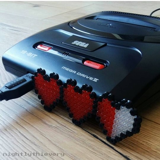 KenoGameParlour's tweet image. Hey gamers, to kick start your Saturday - what's your greatest memory on this device ?? 🙂🙂

#KenoGameParlour #SaturdayGaming #SegaMegaDrive
