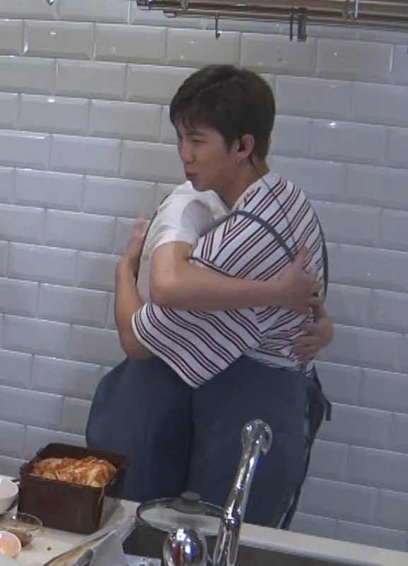 국민🐰🐥𝑲𝒐𝒐𝒌𝒎𝒊𝒏46 ݁ ˖Ი𐑼⋆ ᴀʀɪʀᴀɴɢ ♡ tweet media