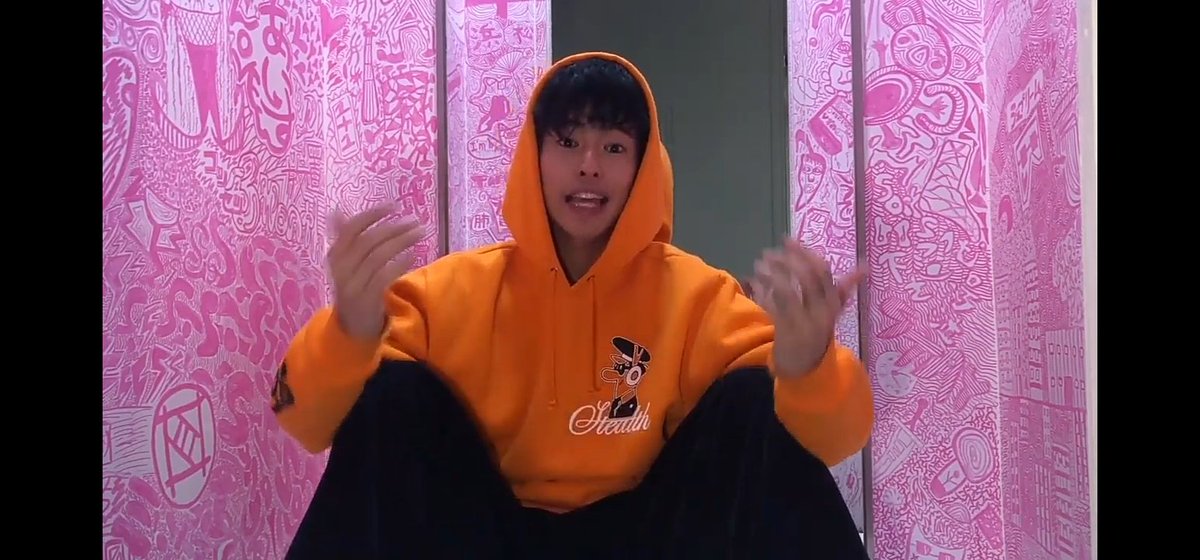 Caarreenngg's tweet photo. Your Tagalog really improved a lot Humi 😊

FUMIYA Q&amp;Avlog
@fumfumfum3 https://t.co/ZQ2b2oaCg6