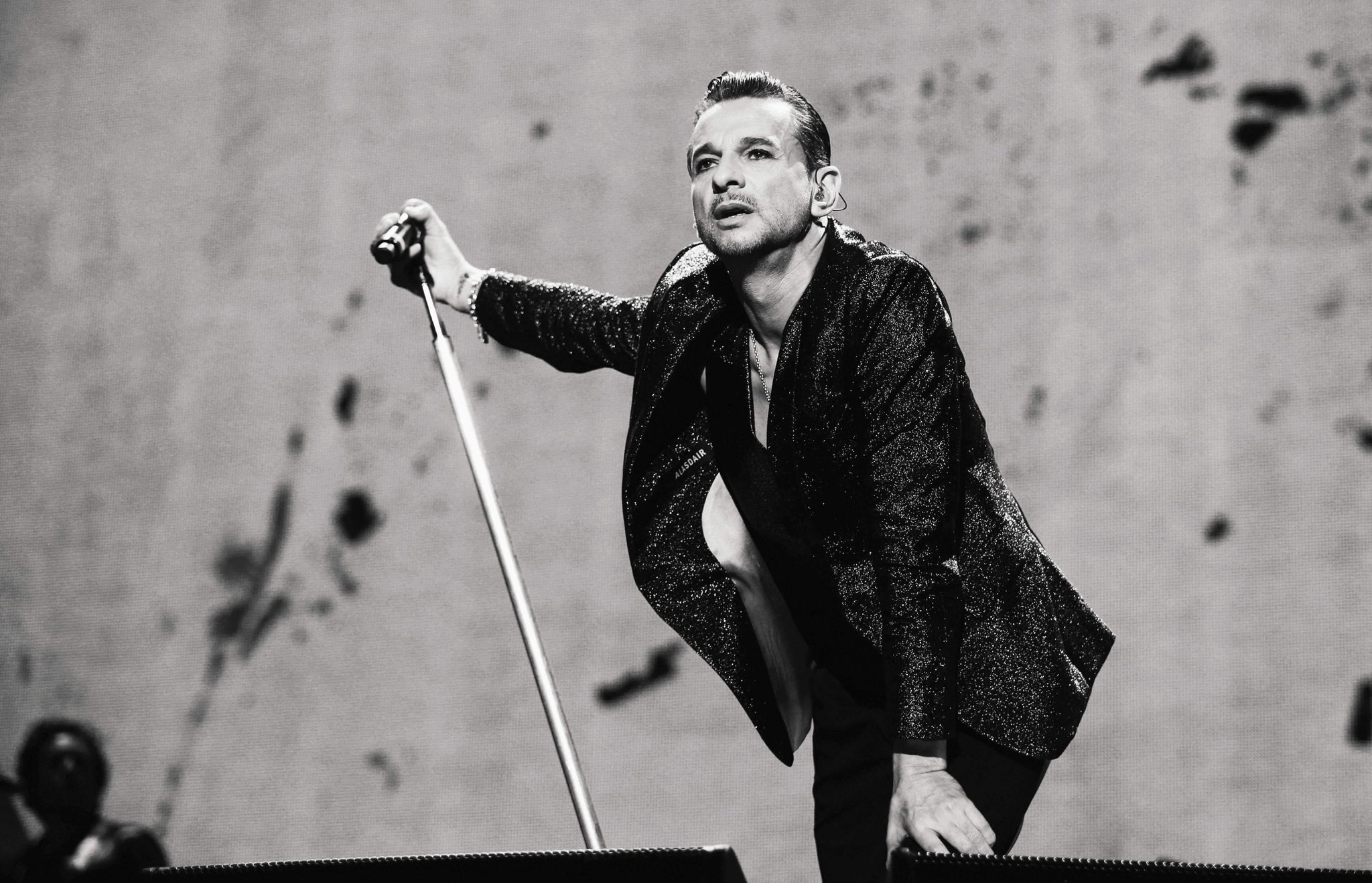 Feliz Cumple Dave Gahan! Happy Birthday Dave Gahan!   