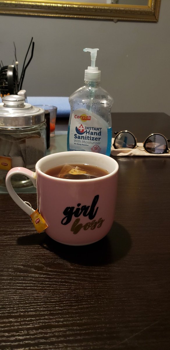 AishaJana's tweet photo. @estherclimate Let me join person wey know road...2nd Cup #issaGo Added some ginger for that lil tang. Hope the weather outside is good for this tea that has just been served, mine is exquisite. πππ https://t.co/NLhwPkglV3