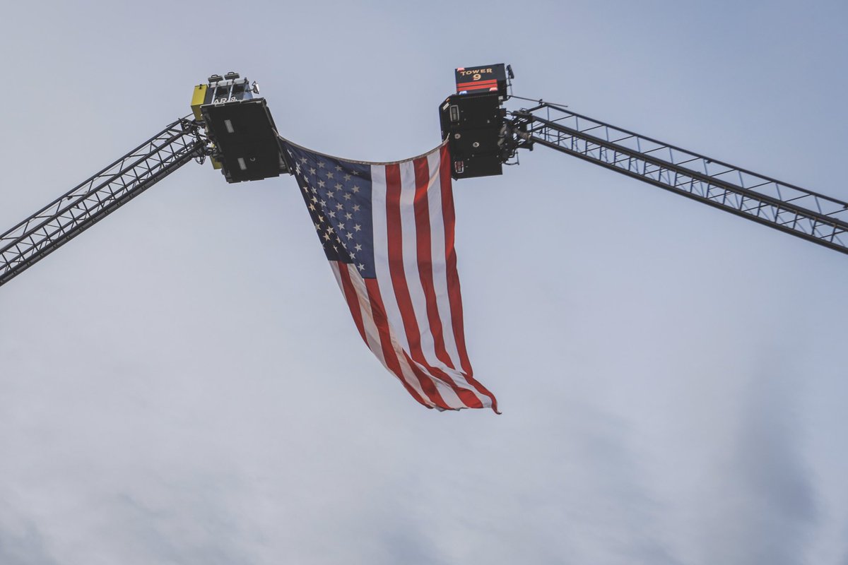 cyfairfd's tweet photo. Family, friends, and first responders prepare to honor the life of fallen @houstonpolice Officer, Jason Knox, at a Funeral Service on Saturday, May 9, 2020, at @HoustonsFirst Baptist Church.
Photo: Capt. Daniel Arizpe, PIO/ Cy-Fair FD #hounews #75fox #N8375F https://t.co/MD3n6DtJ03