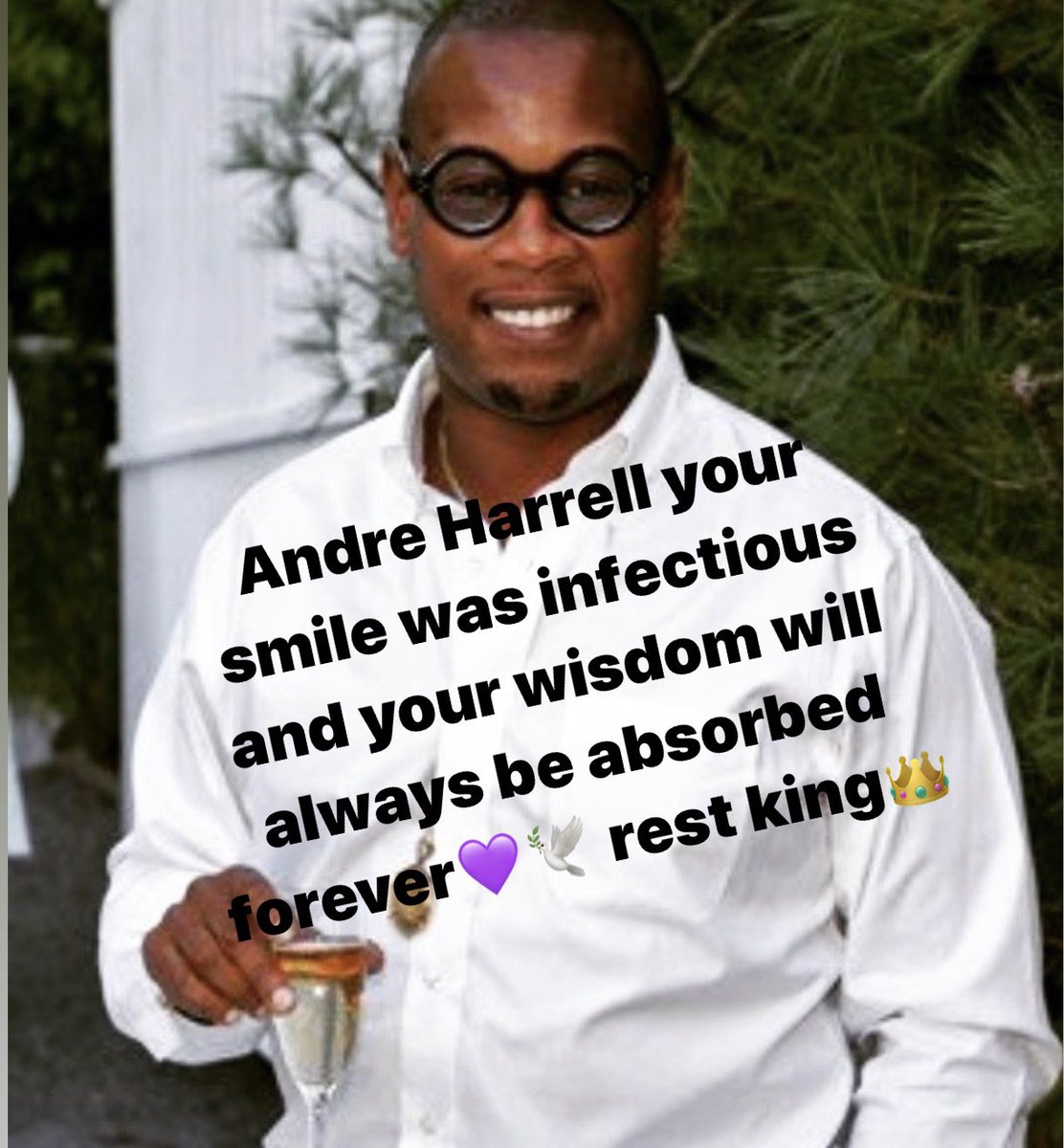 MissyElliott's tweet image. 😔LEGEND your name sits high. You molded the most ICONIC R&amp;amp;B/Hiphop artist in MUSIC! I met you in the 90’s &amp;amp; you asked me to write 4 Taral Hicks &amp;amp; everytime you saw me you told me to keep writing! Your accomplishments speaks for itself but YOU THE PERSON is who WE LOVE🕊Rip💜