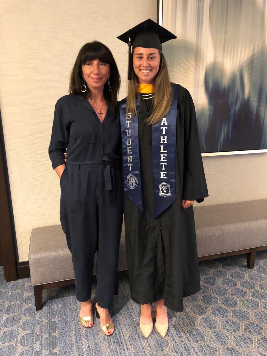 NatalyaMalenko1's tweet photo. As a kid it seemed surreal that one day I will come to the United States. Today is one year since I became an #ODUAlum. Very proud of my achievement and forever thankful for my motherโs support along the journey. #DreamBig #Grad2019 @ODU https://t.co/4ysk90LLUN