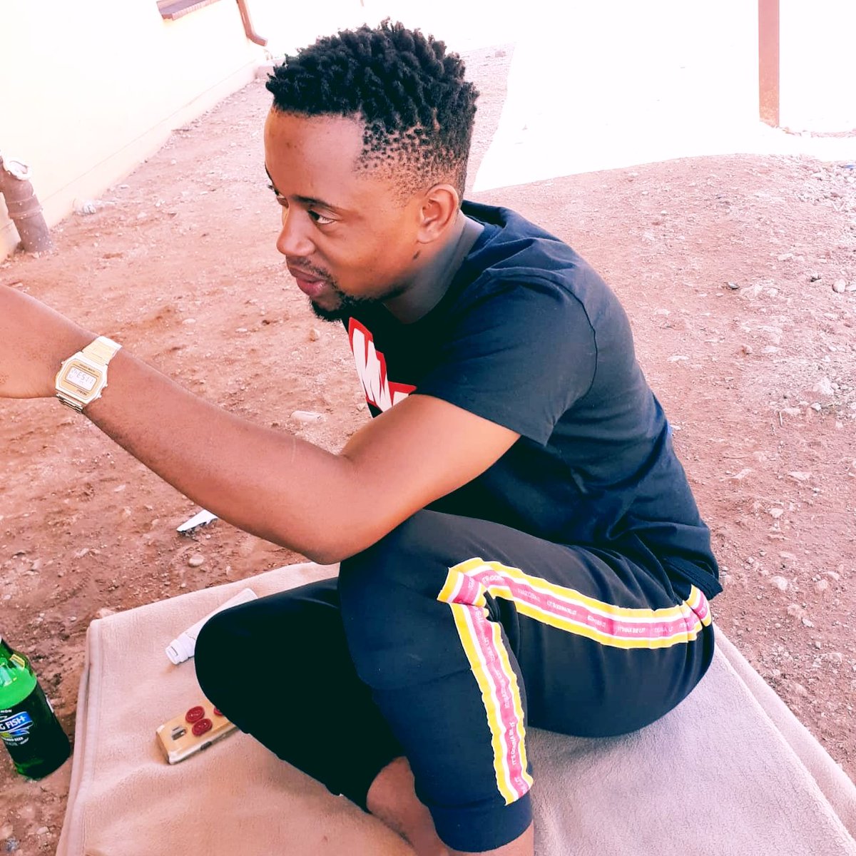 West_Tumelo's tweet photo. #NewProfilePic https://t.co/JN0xeHsXXo