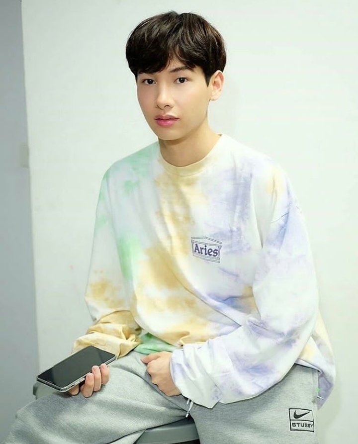 Fnbysmeh's tweet photo. 𝘎𝘶𝘯 𝘪𝘴 𝘵𝘩𝘦 𝘱𝘳𝘦𝘵𝘵𝘪𝘦𝘴𝘵. https://t.co/RjQDujOI9m