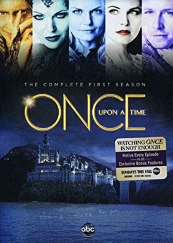 yurikanosuke's tweet photo. 最近ハマって観てるのが
『Once upon a time』
海外ドラマなんだけど、たくさんのおとぎ話が出てきて最高のファンタジー世界♡魔法好きの私にはたまりません!!!
season4まであるから吹き替えでみてるよ!
#おすすめドラマ #OnceUponATime
#Disney #OnceABC #StayHome https://t.co/H4tGOurQwX