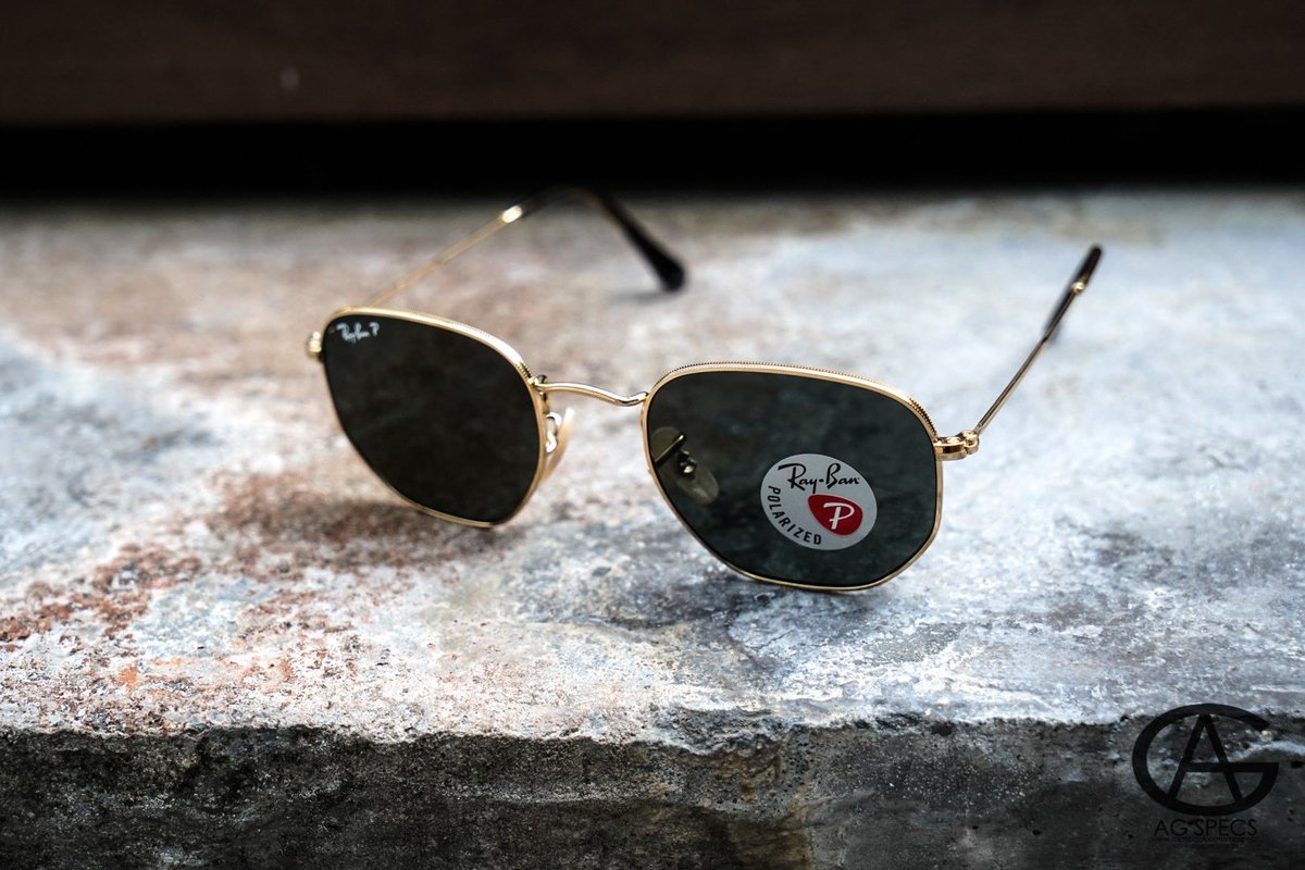 AgSpecs's tweet photo. Ray-Ban Hexagonal + Polarized 
สีนิยมประจำ Ray-Ban เพิ่มเติมเลนส์ตัดแสงสะท้อน
แดดจ��ดขนาดไหน ใส่แว่นตัวนี้แล้วสบายตา แน่นอน

ราคาพิเศษเพียง 5,100 
ขนาด 51mm (51-21-145)

Made in ITALYสินค้ารับประกันของแท้ 100% พร้อมใบรับประกันจาก Luxottica Wholesale (Thailand) #ของมันต้องมี https://t.co/sfQrmZk2TH