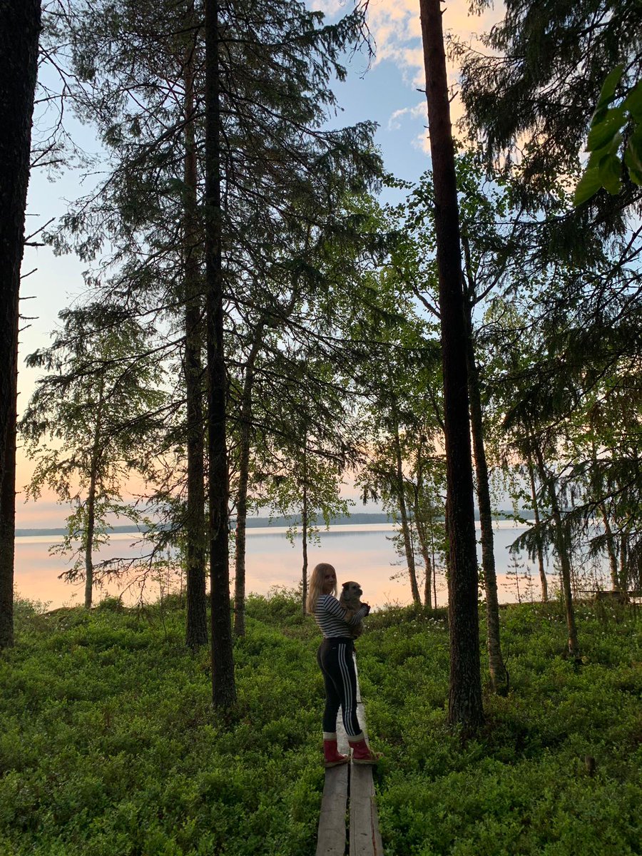 HelmiRaisanen's tweet photo. My favorite place in Europe 💙🌲#KainuuMaailmalla  #MaailmaKainuussa #Europeismyhome
#YoungTogether
#DiscoverEU #MinunEurooppa
#MeidänEurooppa
#EuropeDay2020 #EuropeDay https://t.co/Nw268YQIQu