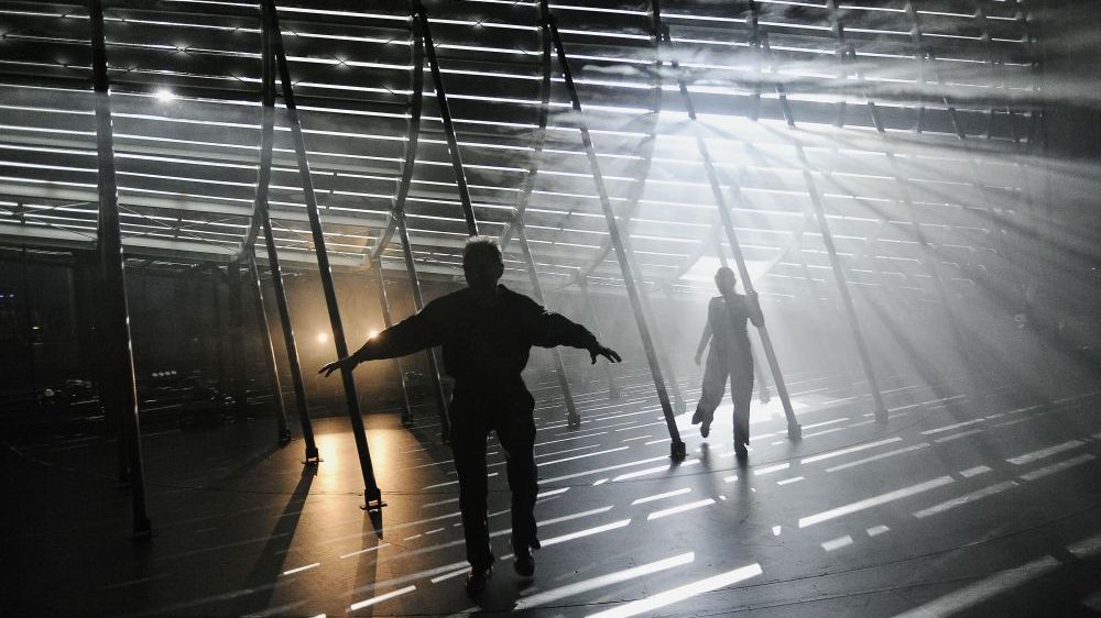 WandererSite's tweet photo. Streaming @Szenik venu du Saarländisches Staatstheater, Guillaume Tell, dans la MeS de Roland Schwab et la Dir de Sebastien Rouland avec @davidedamiani comme  Guillaume Tell. @LaurentBury1  a regardé la prod. et en rend compte.
https://t.co/U9tiadw5jG https://t.co/XESqHpkrXV