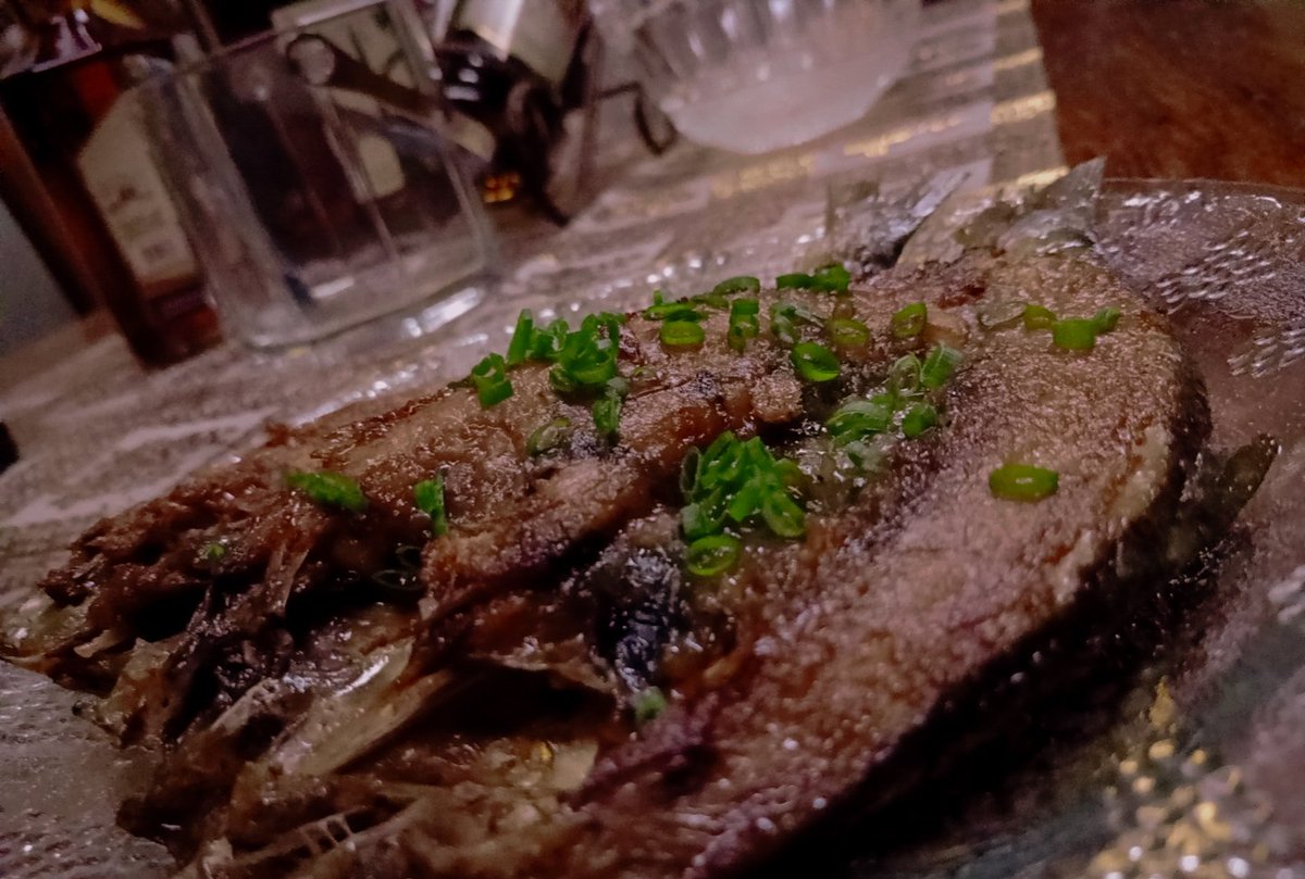 Ecang1128's tweet photo. Kain muna tayo. Fried Bangus masarap to.😘❤ https://t.co/CGvnVdhdEP