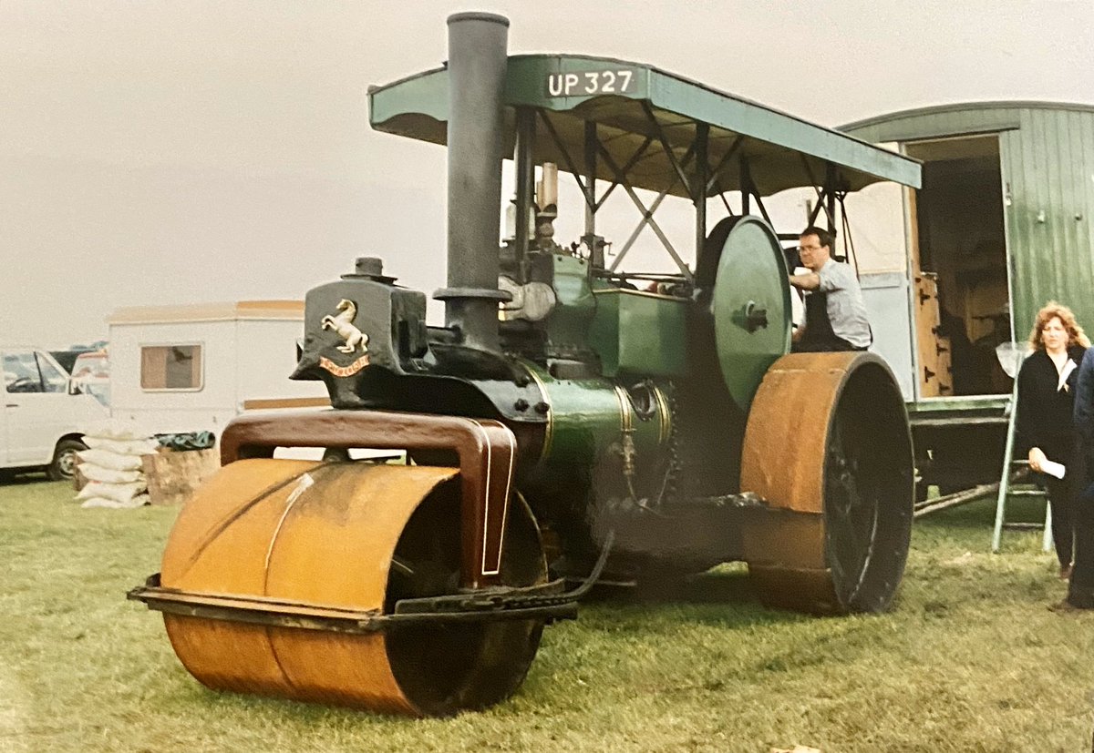 Preservation Times (@prestimes) on Twitter photo Like images like this? Follow us on Instagram and pop over to <a href="/RoadRollerHQ/">Road Roller Association</a> for many more as part of the #TwitterSteamRally Like images like this? Follow us on Instagram and pop over to <a href="/RoadRollerHQ/">Road Roller Association</a> for many more as part of the #TwitterSteamRally