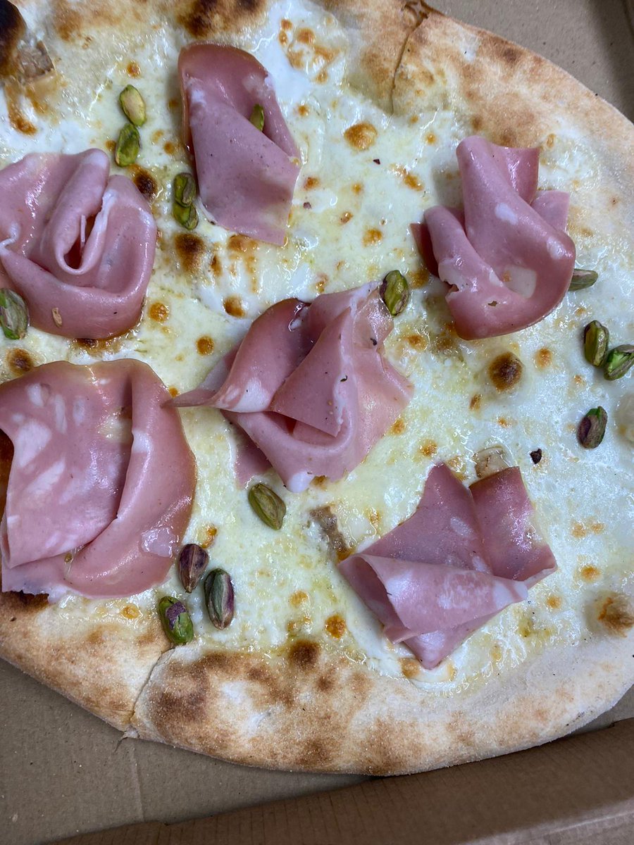 Perfect day for pizza! We open at 11am &amp; will be making fresh pizza to order all day. This is the 'Angela' made with mortadella, taleggio, mozzarella &amp; pistachio. Takeaway &amp; delivery in Marylebone, call 0207 487 0756 for orders. See menu here bit.ly/2YTXBNg