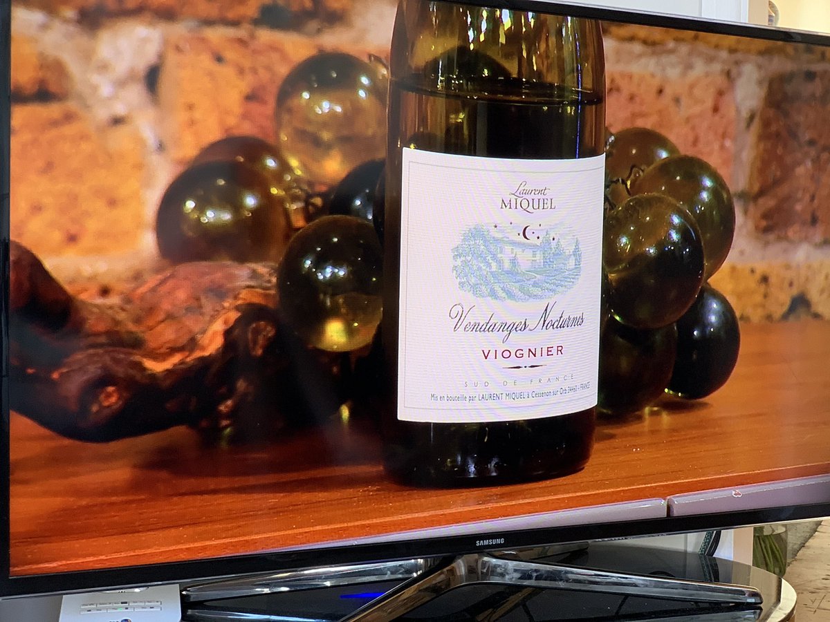 LaurentMiquel's tweet photo. Great start to the weekend! We have just been on @SaturdayKitchen  🌟 🍇 thank you @knackeredmutha for choosing our Vendanges Nocturnes Viognier @waitrose to partner with @Anahaugh ‘s delicious looking sesame chicken. Great show today #southoffrance #SaturdayMorning https://t.co/zuCyiidFiD