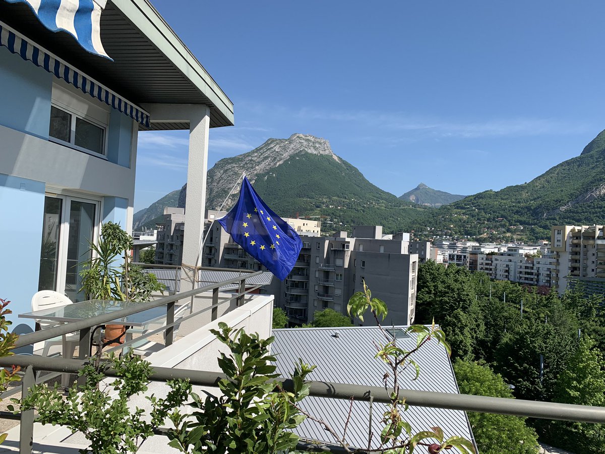 PoE Grenoble tweet media